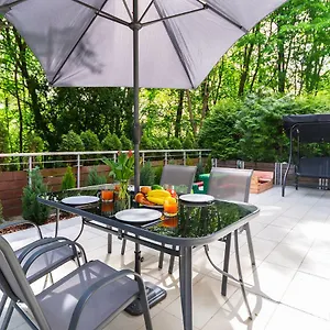  Apartament Beachfront Haga With Free Parking By Renters Polska