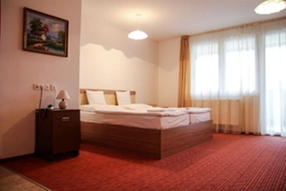 Silver Hotel Budapest City Center