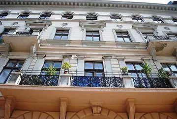 Silver Hotel Budapest City Center