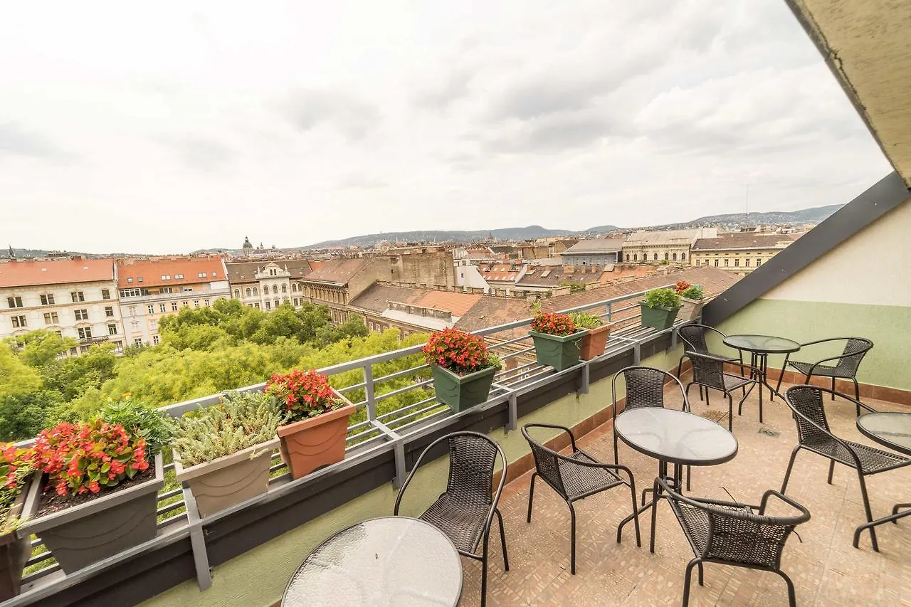 Silver Hotel Budapest City Center